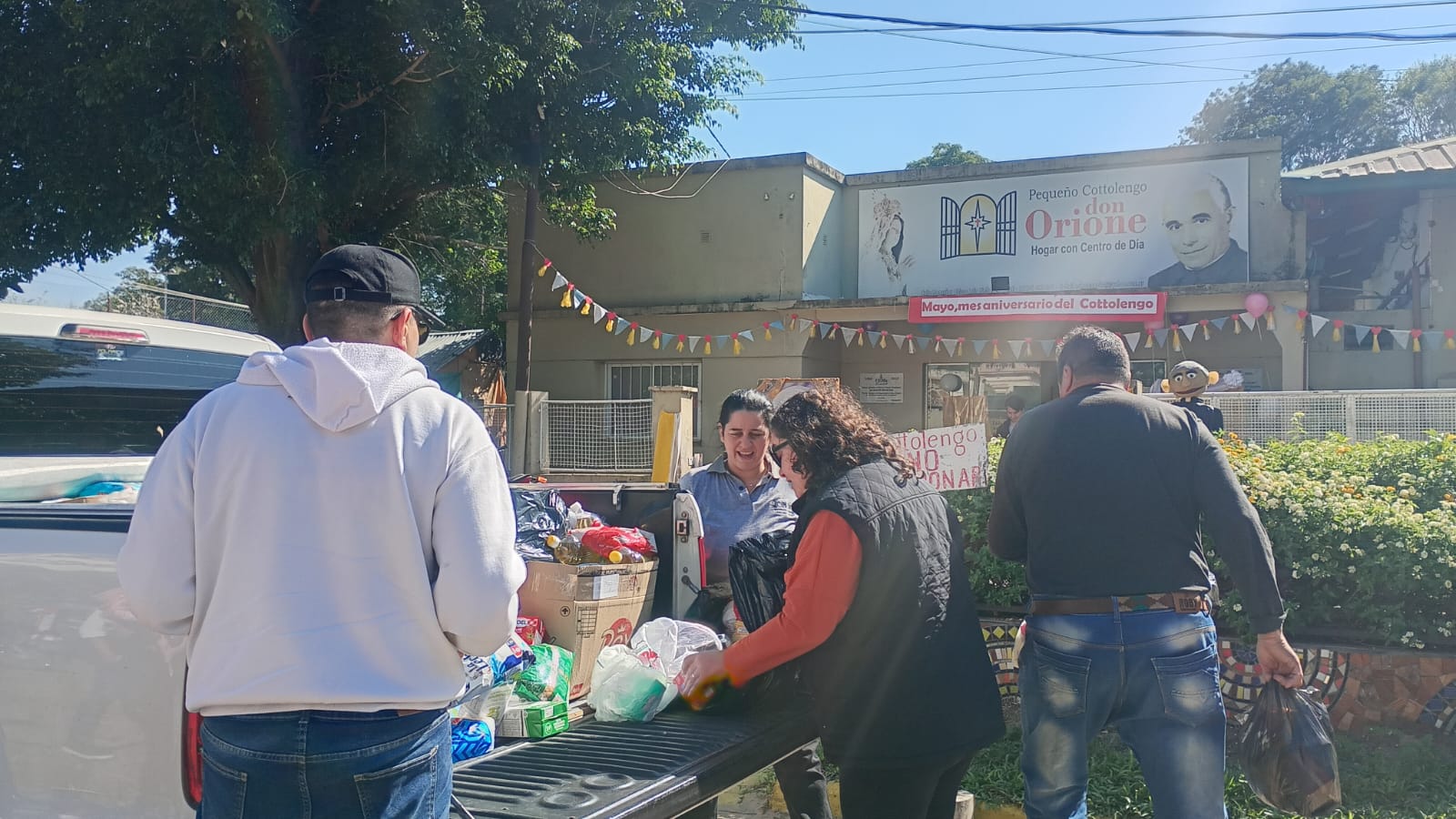 Colecta solidaria llegó al Cottolengo don Orione Colecta solidaria llegó al Cottolengo don Orione