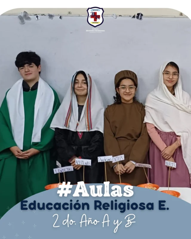 Como en los viejos tiempos ⬅️🙌
 
Alumnos de 2 Año A y B, expusieron en clase de ERE acerca de algunas curiosidades sobre "Palestina en tiempos de Jesús". 😯 Mostraron cómo se vivía la cultura, qué comían, cómo se vestían y cuáles eran las vivencias religiosas en aquella época y en los diferentes grupos sociales. 🤔 

¡Felicitaciones chicos! 
👤Prof. Ricardo Nuñez. 

#InstitutoRoubineau 
#ERE #Aulas