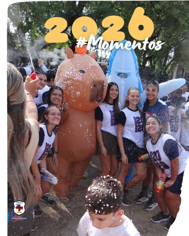 Un nuevo capítulo comienza 😀

Volvieron a las aulas la alegría del reencuentro, las risas compartidas y la emoción de aprender juntos. Que este nuevo ciclo lectivo nos encuentre caminando con fe, con esperanza y el amor del Sagrado Corazón de Jesús guiando cada paso.❤️ 

#InstitutoRoubineau 
#Momentos