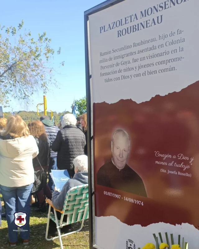 Participamos del homenaje a Monseñor en su ciudad natal 🙌

El viernes 22 de mayo, representantes de las comunidades educativas fundadas por Monseñor Roubineau, asistieron a la ceremonia de imposición de su nombre a una plaza de la ciudad de Goya, acompañando este acto significativo de reconocimiento a su legado educativo, pastoral y comunitario, junto a sus familiares. 

Más información en nuestra web: 
👉 https://bit.ly/4x7g1rQ 

#InstitutoRoubineau 
#Homenaje #Plazoleta #Goya